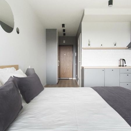 Uptown Studio Apartment Vilnius Exterior photo